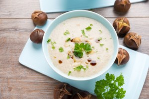 Edelkastanien-Cremesuppe