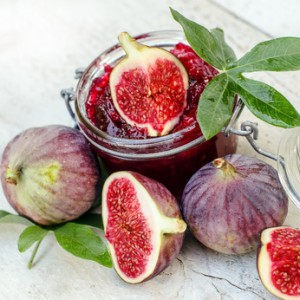 Homemade fruit jam with figs and currants :)